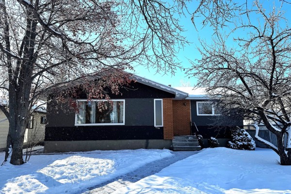 $419,900    4705-49 Street, Olds  